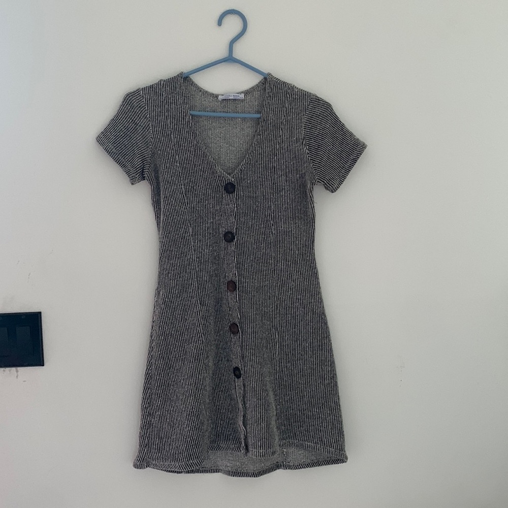 Zara Trafaluc Collection Short knit button up dress